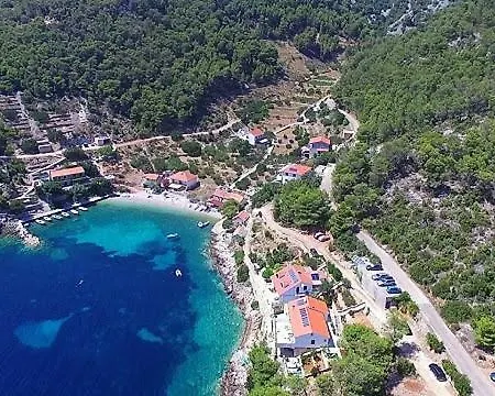Lantana Robinson Apartmán Gdinj